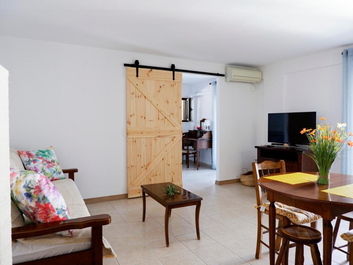 Mani Home Neo Oitilo Luaran gambar